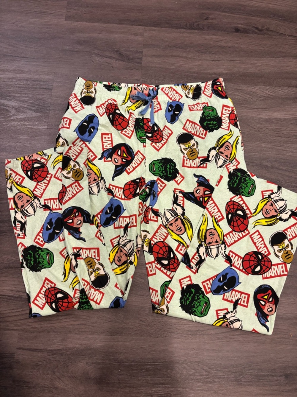 Marvel Cream Multicolor Superhero Face Print Pajamas